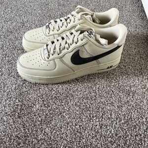 Mens Nike Air Force Ones size 11 New Without Box
